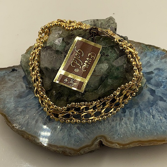 Brand New 8”Vintage Elegant Gold Plated Bracelet Ever Gold ByHugo Chain Bracelet - Picture 2 of 5